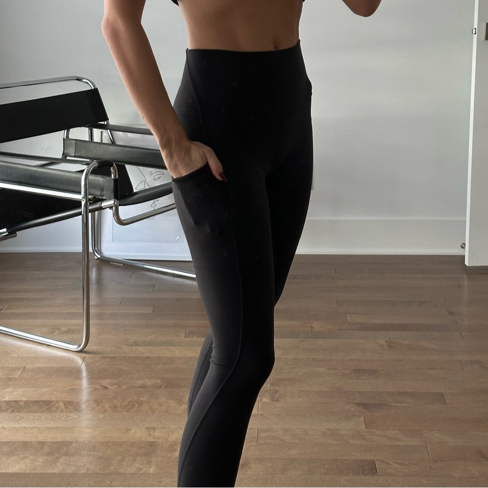 Lululemon Align with pockets - 4